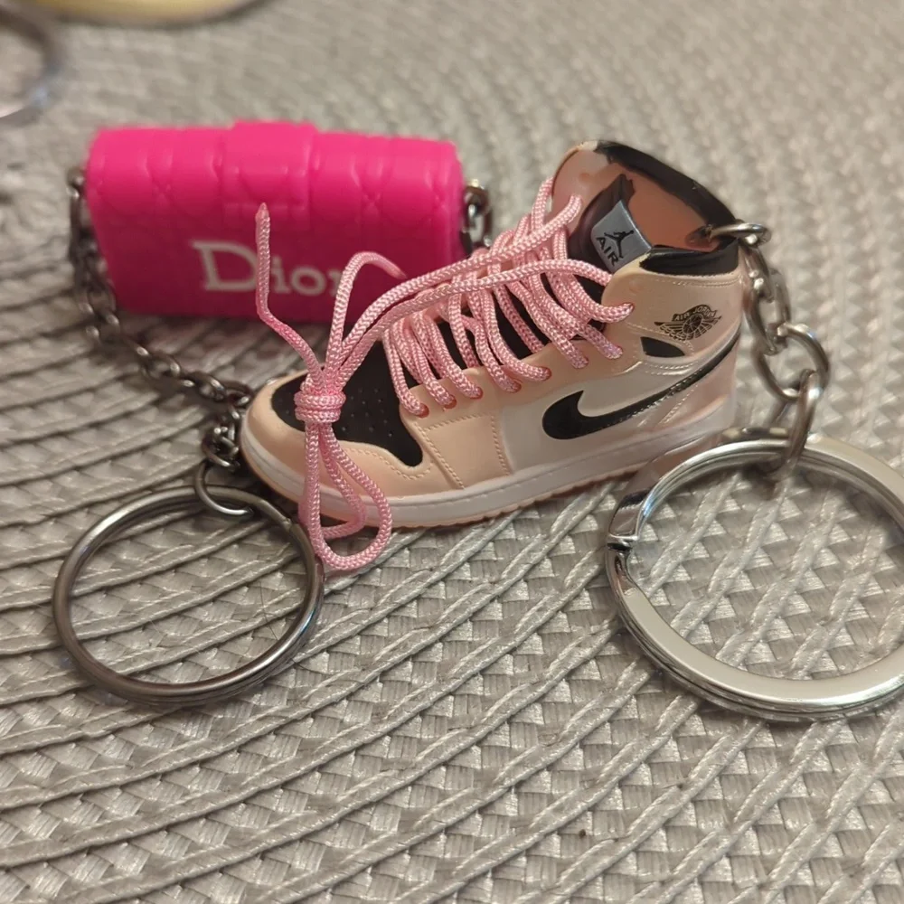 (2) Keychain Pack - Picture 4 of 4